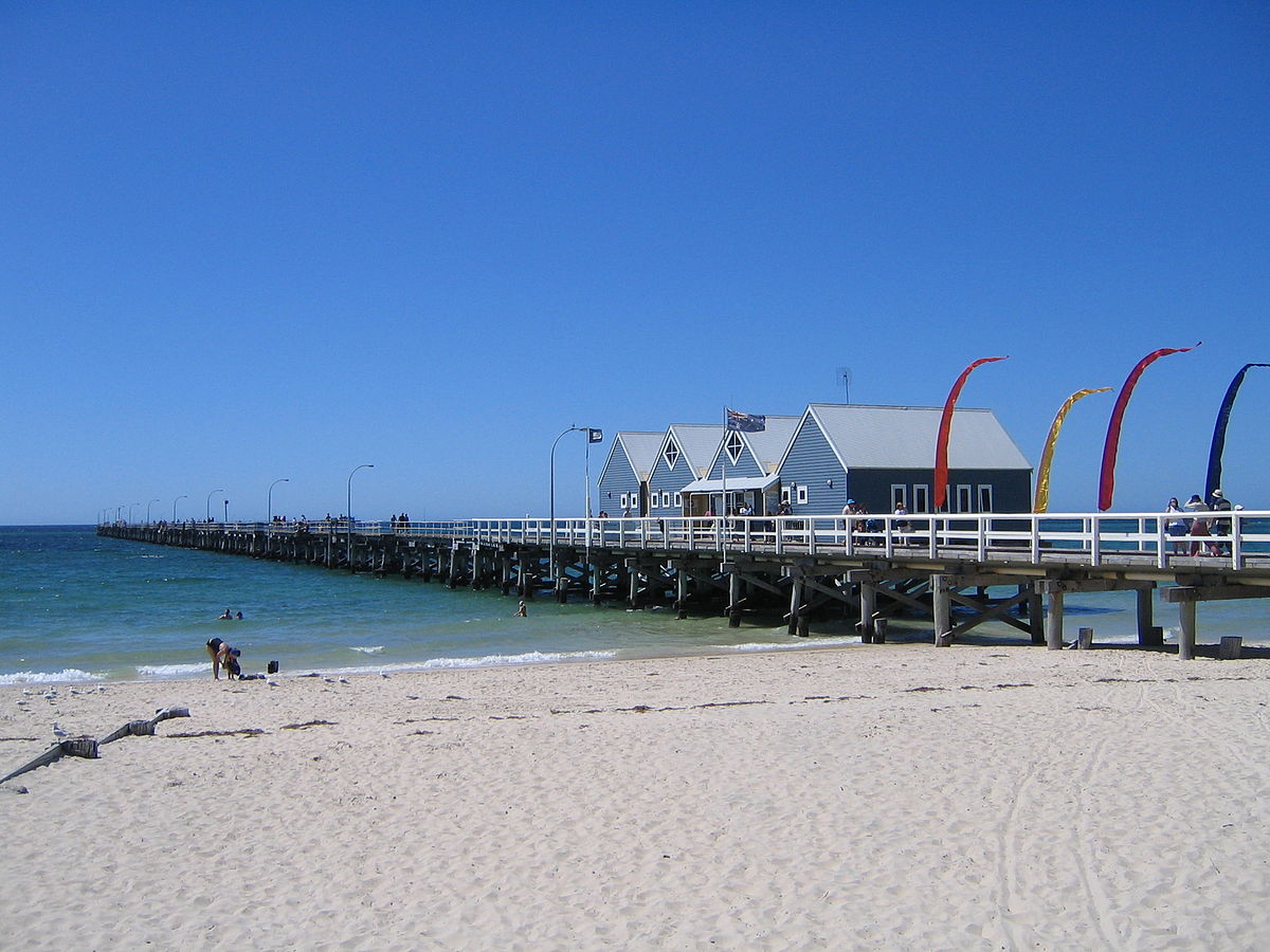 Buying a business in Busselton featuring the iconic Busselton Pier